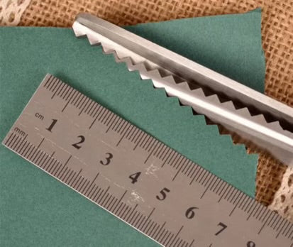 Leather Pinking Shear - Triangle Pattern