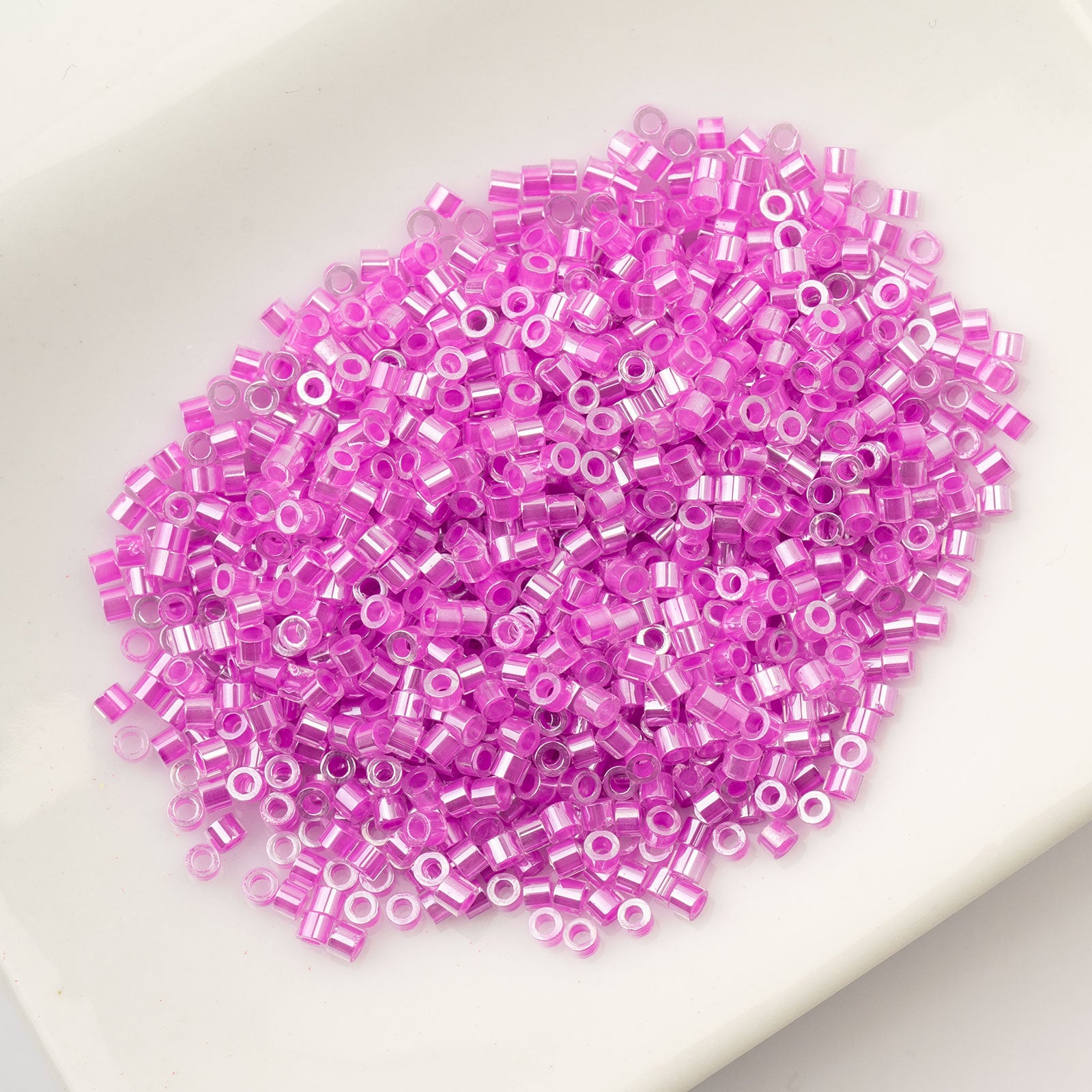 CY11 LN Orchid Glow AB Lined 1017