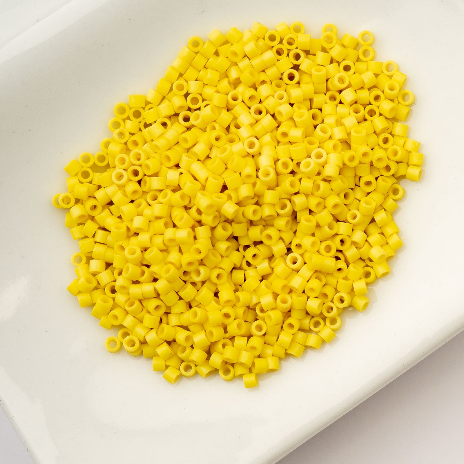 CY11 OP Opaque Yellow Matt 1066