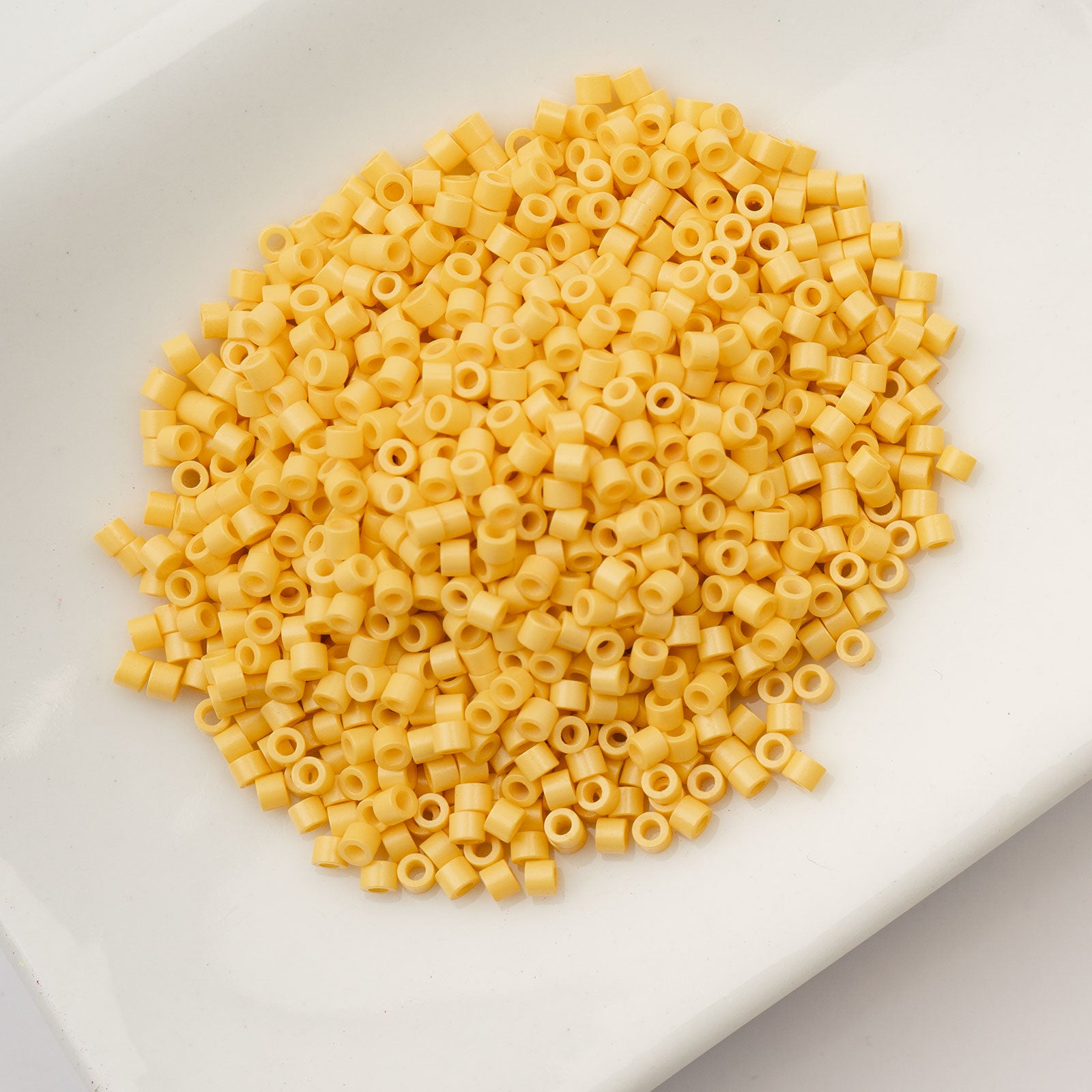 CY11 OP Opaque Light Topaz 1098