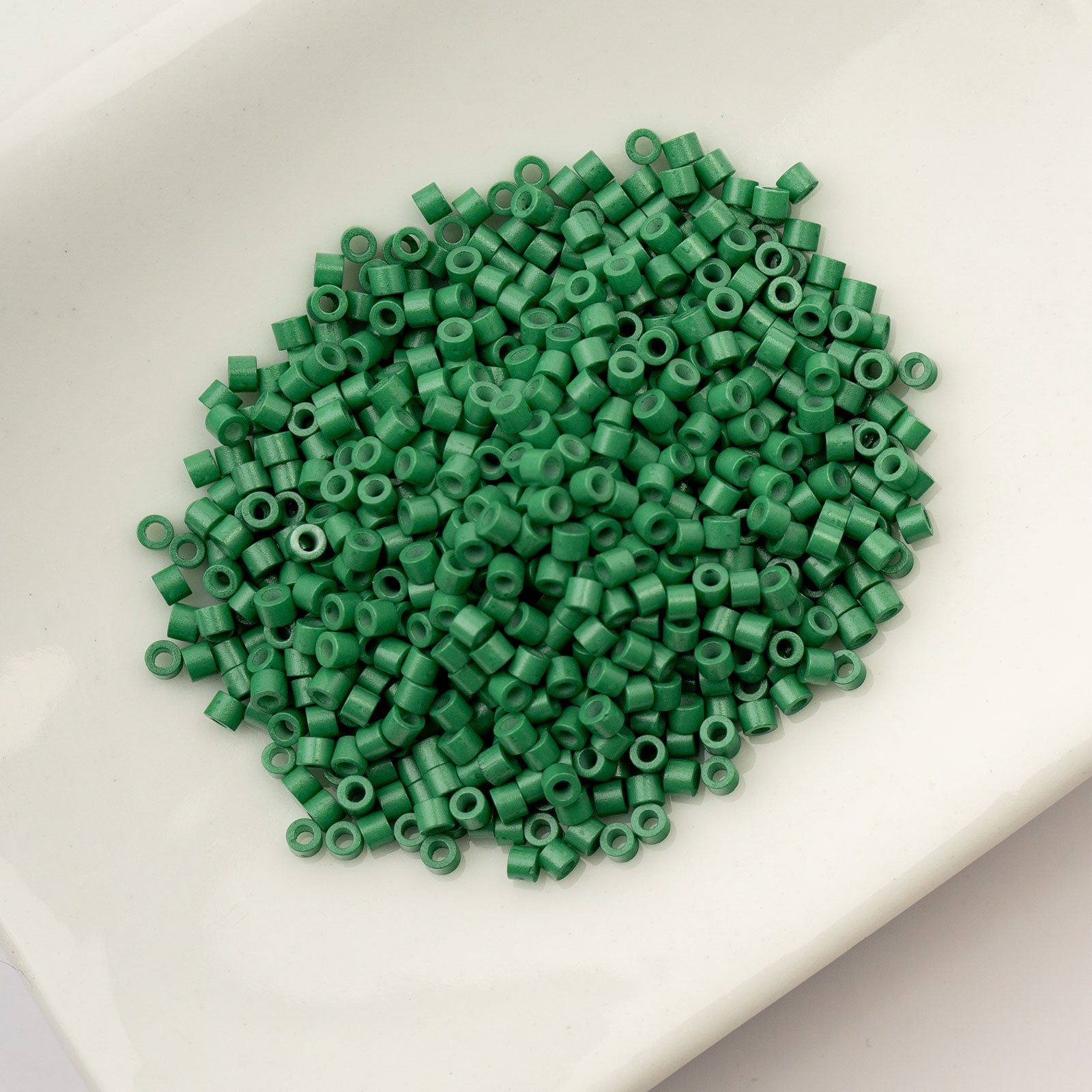 CY11 OP Opaque Emerald Green 1105