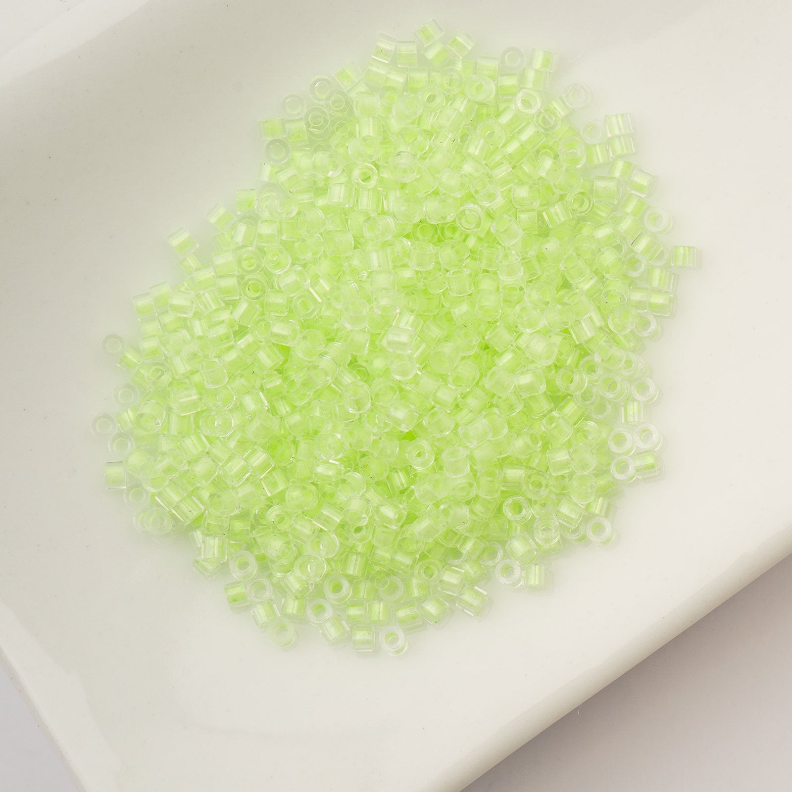 CY11 GW Glow in Dark - Light Green 1144