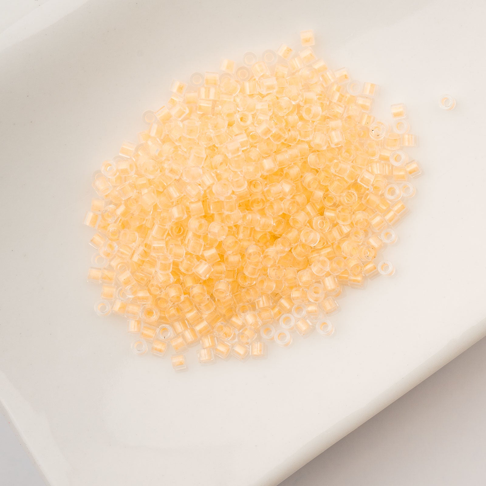 CY11 GW Glow in Dark - Light Yellow 1147