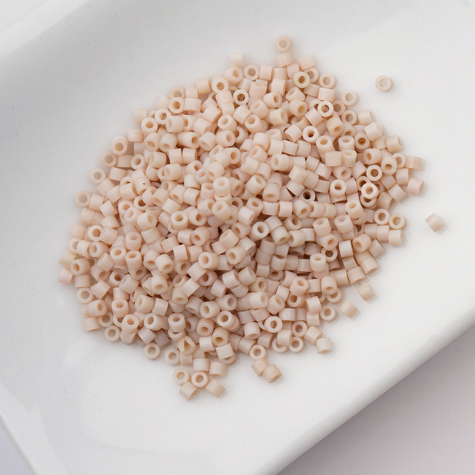 CY11 MT Matte Macaron - Oat Milk 1170