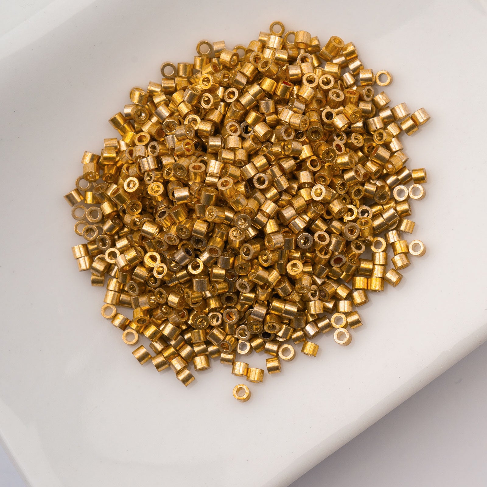 CY11 GW Opaque Honey Amber Glow 1196