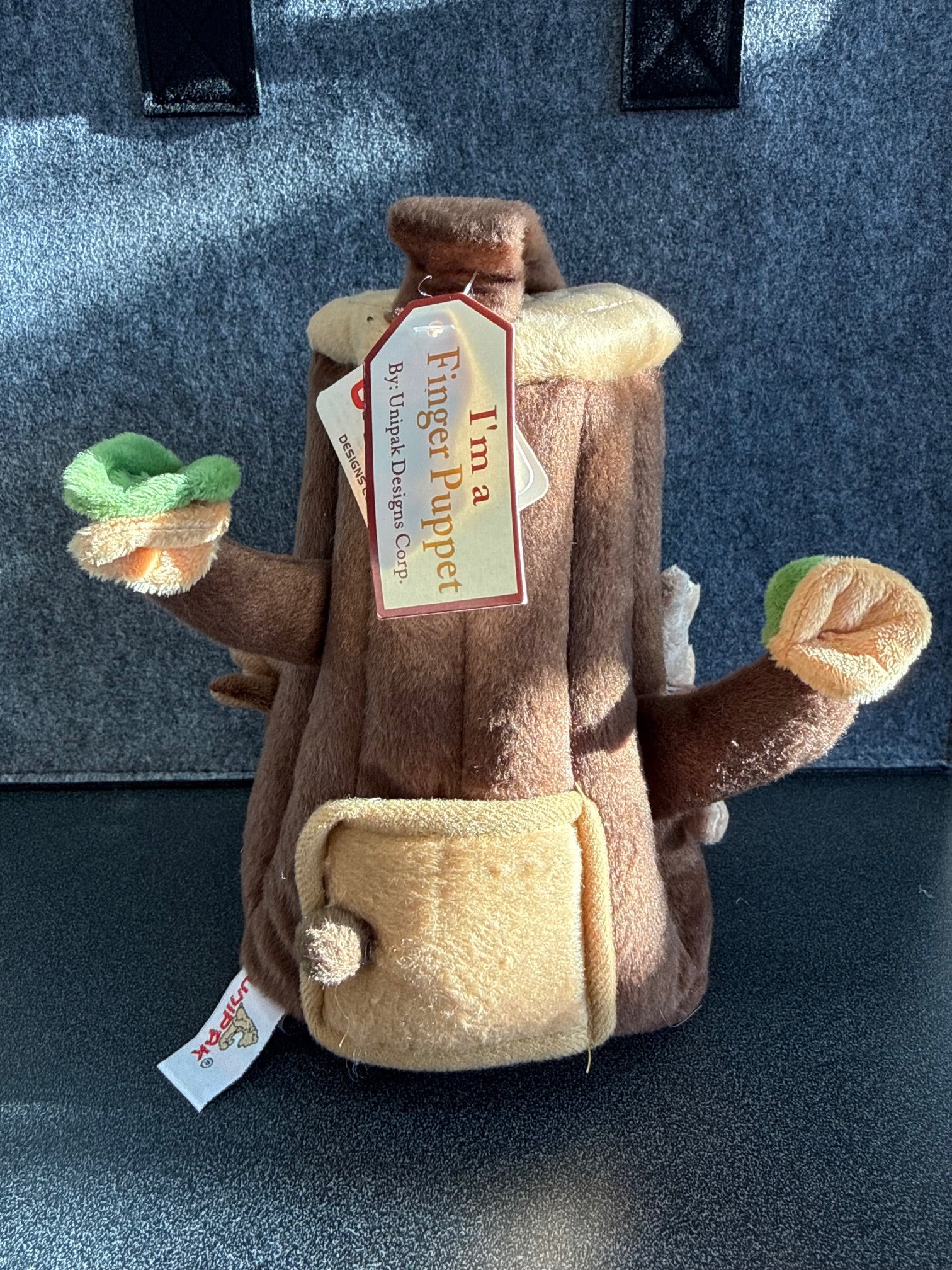 Plush Tree Toy with Finger Puppets 7 inch