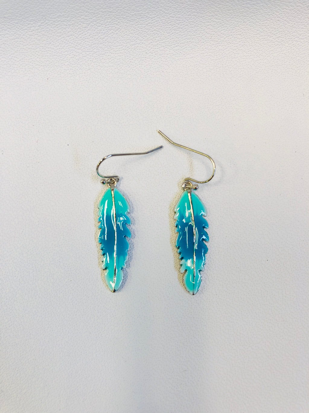 Feather Design Earrings Winnipeg Trading Post