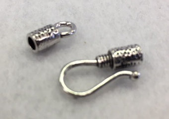 FNDN Hook and Eye Clasp Set - Cylinder