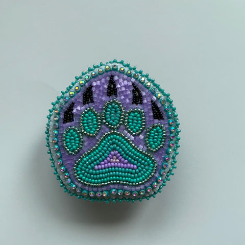 Beaded Pop Socket - Bear Paw